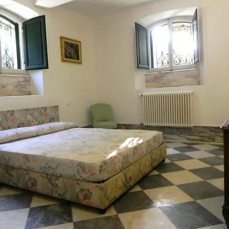 Locazione Turistica Nicodemi Basement Seminterrato Marina di Massa